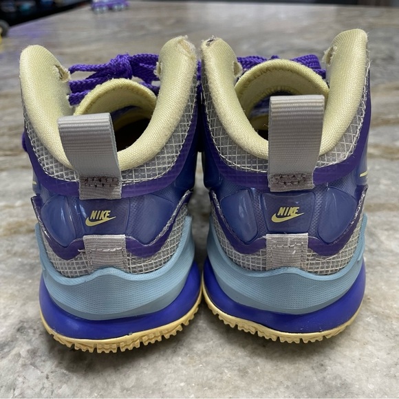Nike Lebron 19 PS 'Easter' Sneakers 12 Toddler - Picture 10 of 12